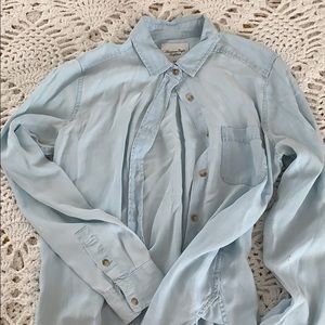 American Eagle relaxed denim shirt